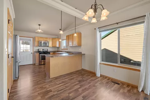 6800 Mulberry Dr, Summerset, SD 57718 photo 7