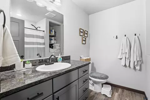 Bath - 565 Antietam Dr, Box Elder, SD 57719 photo 2 of 3