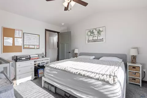 Bedroom - 565 Antietam Dr, Box Elder, SD 57719 photo 2 of 6