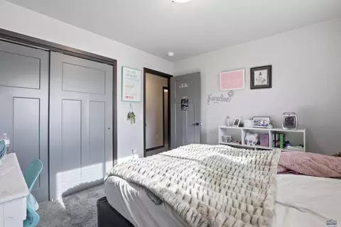 Bedroom - 565 Antietam Dr, Box Elder, SD 57719 photo 5 of 6