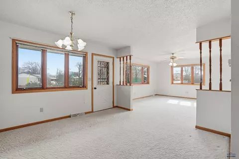 Living - 611 Glenn St, Wall, SD 57790 photo 1 of 3