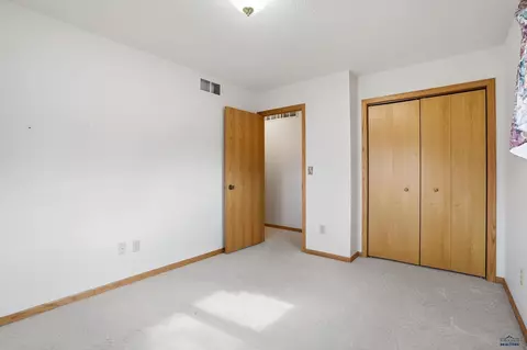 Bedroom - 611 Glenn St, Wall, SD 57790 photo 4 of 10