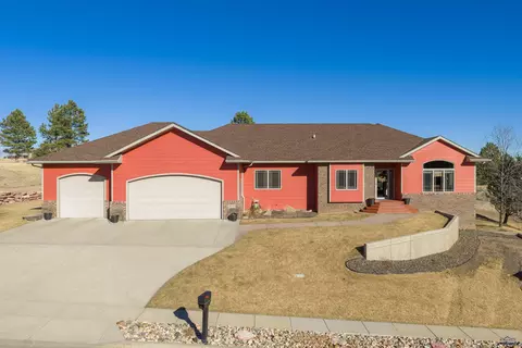 6510 Prestwick Rd, Rapid City, SD 57702