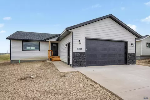 530 Denali Dr, Box Elder, SD 57719