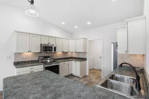6908 Emerald Heights Rd, Summerset, SD 57718 photo 13