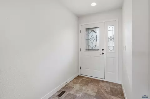 6908 Emerald Heights Rd, Summerset, SD 57718 photo 5