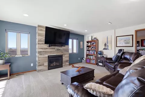 387 Big Badger Dr, Box Elder, SD 57719 photo 17