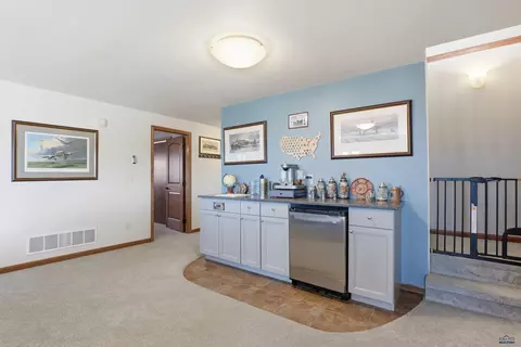 387 Big Badger Dr, Box Elder, SD 57719 photo 19