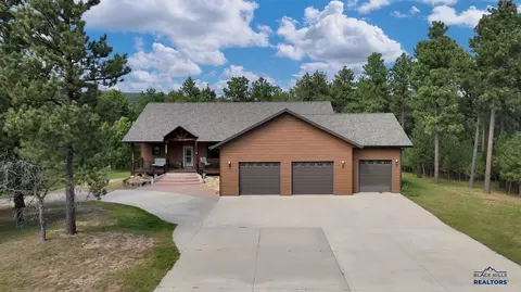 11916 Aspen View Rd, Sturgis, SD 57785
