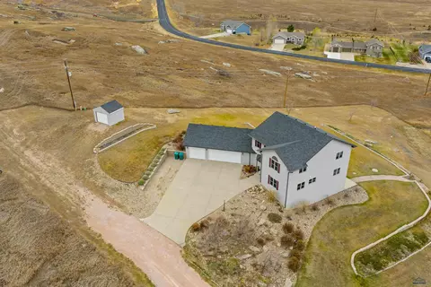 2376 Vantage Point Ct, Rapid City, SD 57703