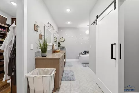 Entry Way - 12142 Washington Loop, Sturgis, SD 57785 photo 3 of 5