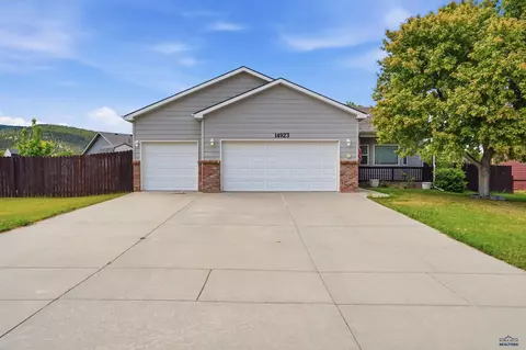 14923 Glenwood Dr, Summerset, SD 57718