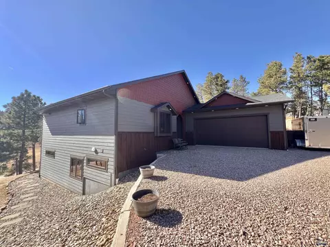 11532 High Valley Dr, Rapid City, SD 57702