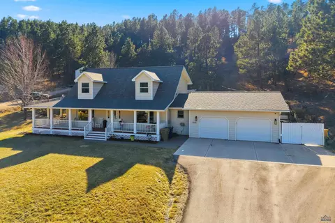 11646 Crooked Oaks Ct, Piedmont, SD 57769