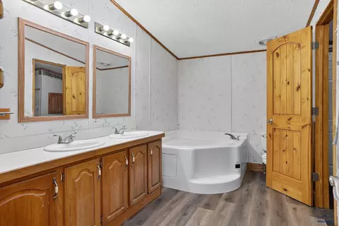 Bath - 22759 155th Ave, Box Elder, SD 57719 photo 1 of 2