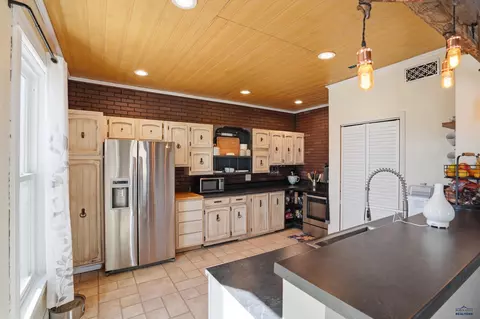 1334 Willard St, Sturgis, SD 57785 photo 8