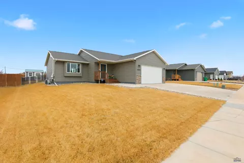 5808 Derringer Rd, Rapid City, SD 57703