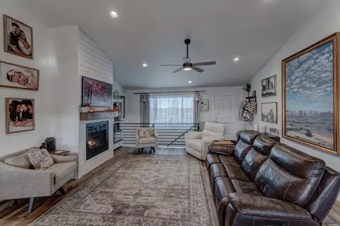 22933 Gateway Dr, Box Elder, SD 57719 photo 9
