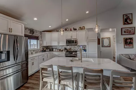 22933 Gateway Dr, Box Elder, SD 57719 photo 6