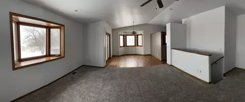 Living - 20324 Avalanche Rd, Sturgis, SD 57785 photo 1 of 4