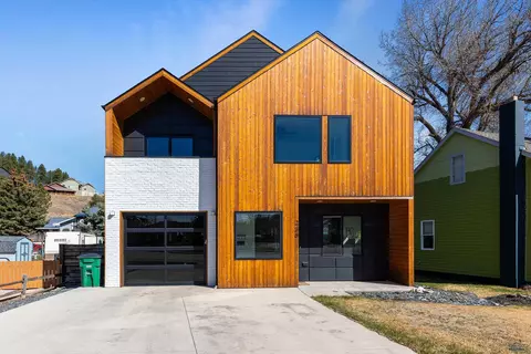 236 E Main, Hill City, SD 57745
