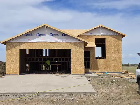 481 Alpha Ave, Box Elder, SD 57719