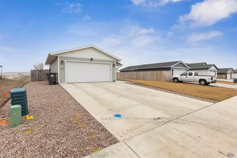 417 Nighthawk Dr, Box Elder, SD 57719 photo 22