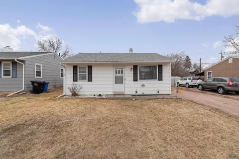 32 St Francis, Rapid City, SD 57701