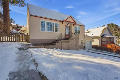 141 Grand Ave, Lead, SD 57754 photo 2