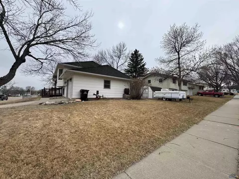 3605 Maple Ave, Rapid City, SD 57701 photo 18