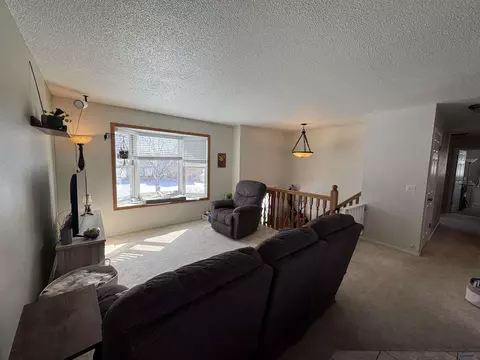 3605 Maple Ave, Rapid City, SD 57701 photo 4