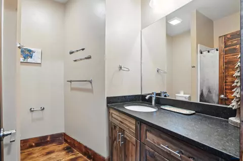 Bath - 21302 Wasp Rd, Lead, SD 57754 photo 1 of 2
