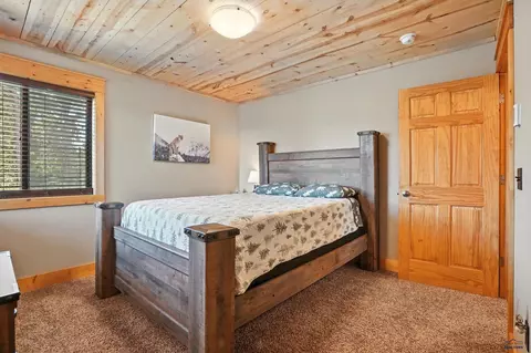 Bedroom - 21304 Wasp Rd, Lead, SD 57754 photo 6 of 7