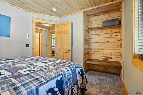 Bedroom - 21304 Wasp Rd, Lead, SD 57754 photo 2 of 7