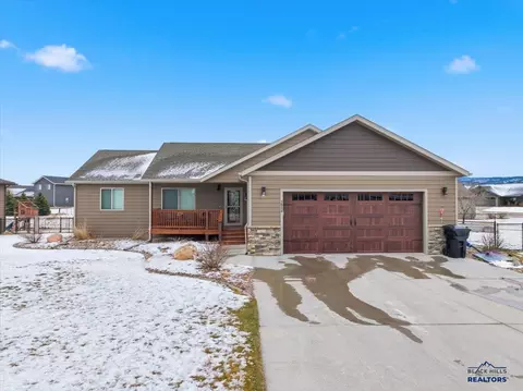 Exterior - 3826 Ward Ave, Spearfish, SD 57783 photo 4 of 5