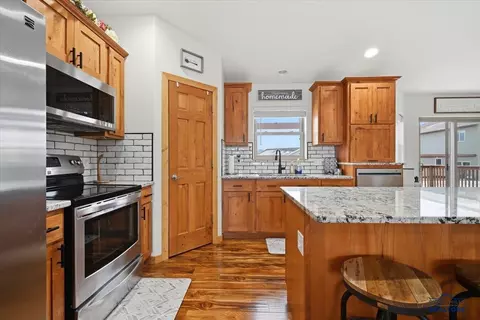 Kitchen - 3826 Ward Ave, Spearfish, SD 57783 photo 4 of 4