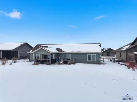 1863 Russell St, Spearfish, SD 57783 photo 4