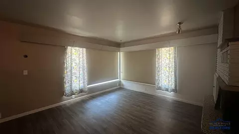 Living - 1001 E St, Edgemont, SD 57735 photo 2 of 3