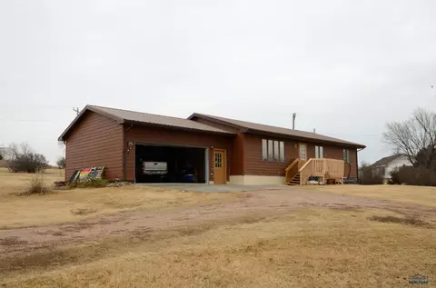 214 N Cedar, Vivian, SD 57576