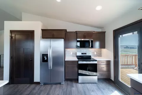 549 Denali Dr, Box Elder, SD 57719 photo 18
