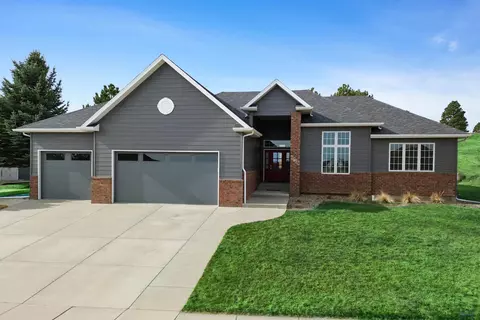 6709 Muirfield Dr, Rapid City, SD 57702