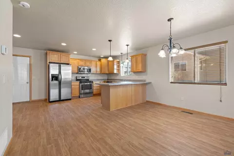 1248 Fairbanks Dr, Box Elder, SD 57719 photo 6