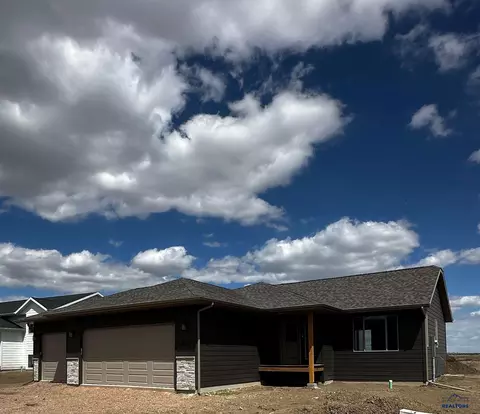 620 Bull Run Dr, Box Elder, SD 57719