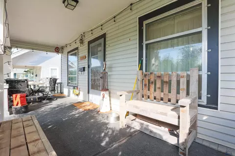 1108 9th St, Rapid City, SD 57701