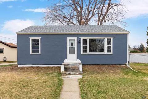 1503 Sioux Ave, Rapid City, SD 57701