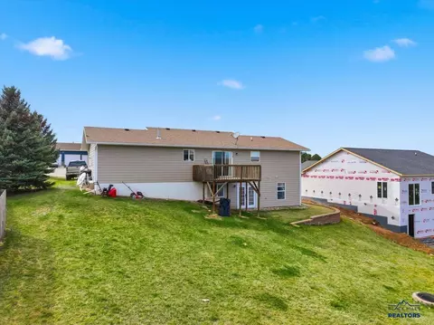 708 S 31st St, Spearfish, SD 57783 photo 5
