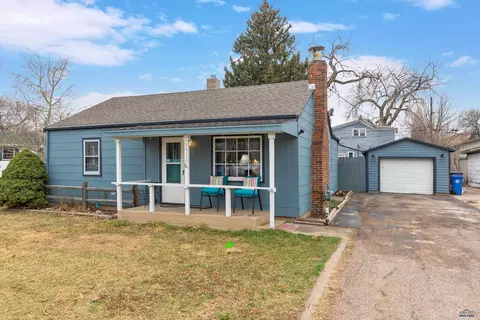 1715 Sioux Ave, Rapid City, SD 57701