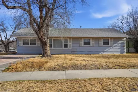 402 E Indiana, Rapid City, SD 57701