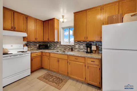 14814 Radar Hill Dr, Box Elder, SD 57719 photo 7