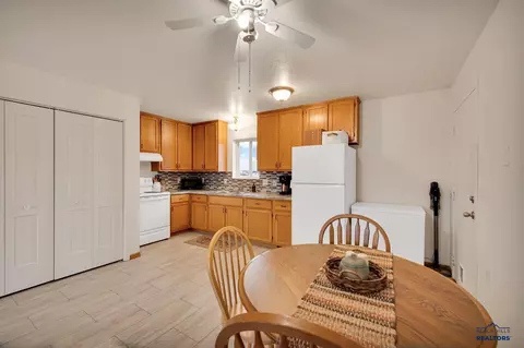 14814 Radar Hill Dr, Box Elder, SD 57719 photo 6